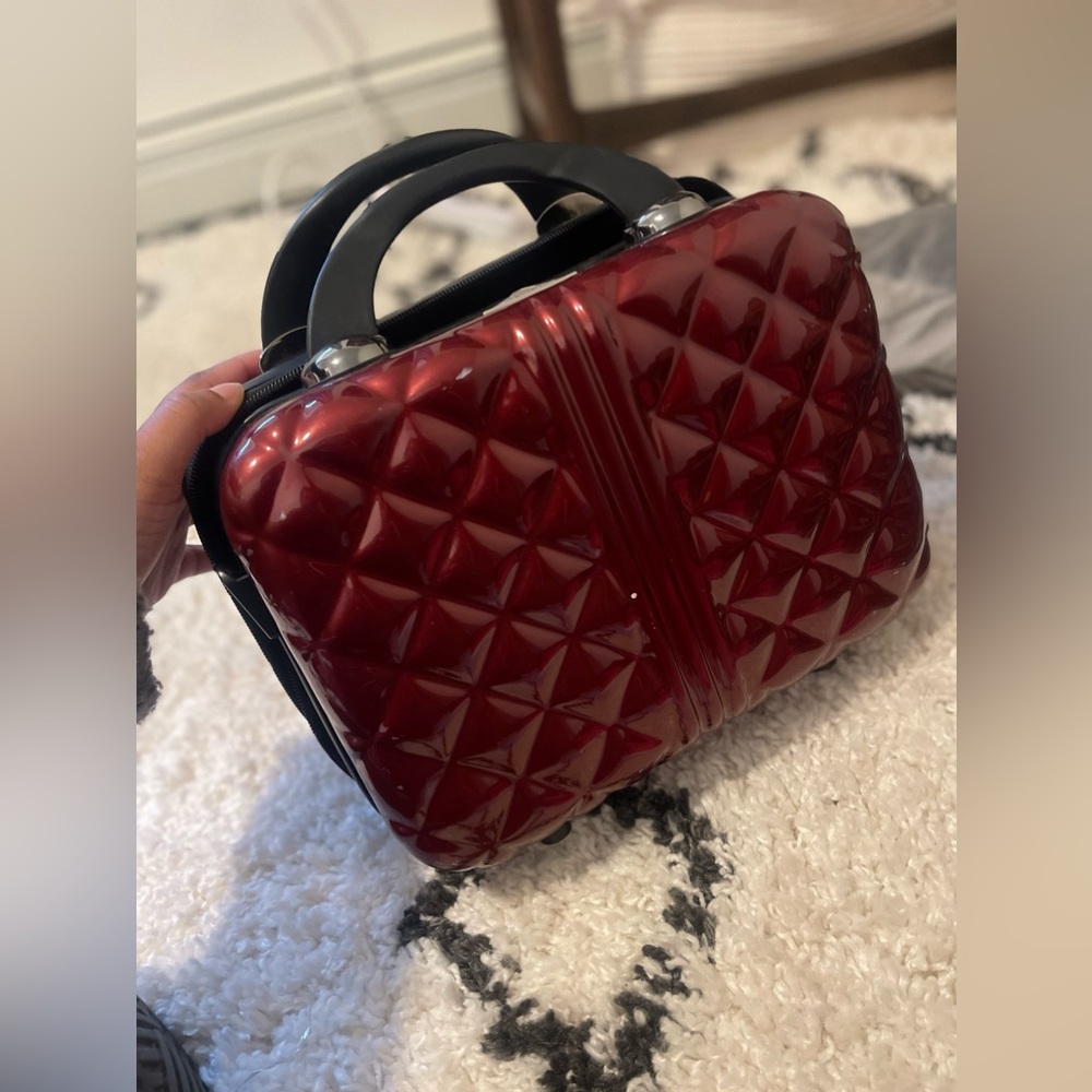 Triforce hard sided cosmetic case